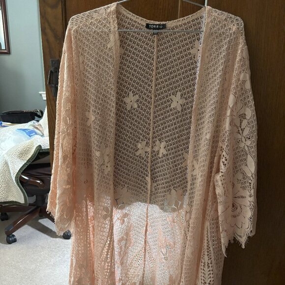 New Torrid Pink Lace Kimono Discount Shipping - Picture 1 of 3